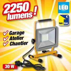 Projecteur LED 30W Portable - 30W - Éclairage Pratique et Efficace - Idéal pour Extérieur - RIBIMEX